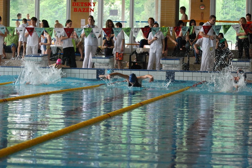 Športový klub Iglovia Spišská Nová Ves bojuje za plaveckú gramotnosť